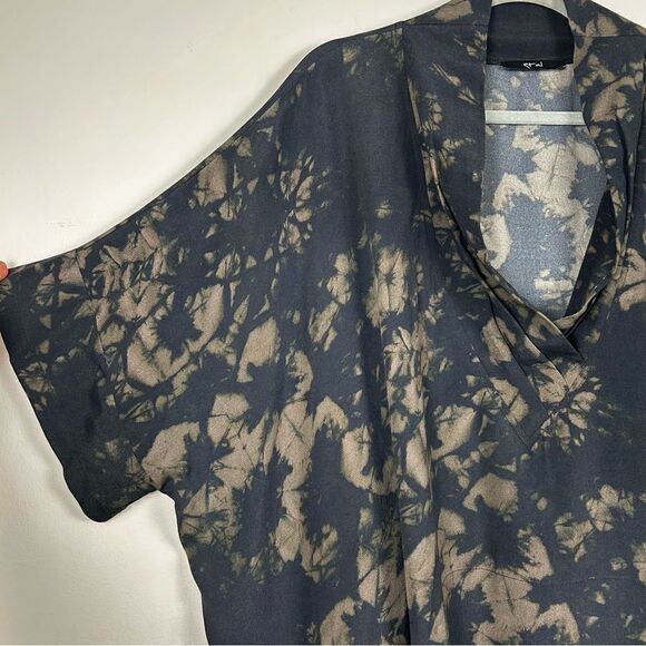 ETAL made in Melbourne ADRIENNE ROLL-NECK TOP BE - Picture 5 of 7